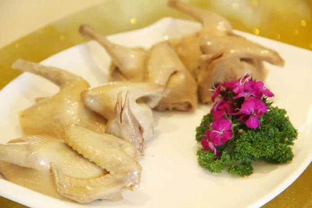 食粵菜、講粵語，暖胃又暖心的節(jié)目