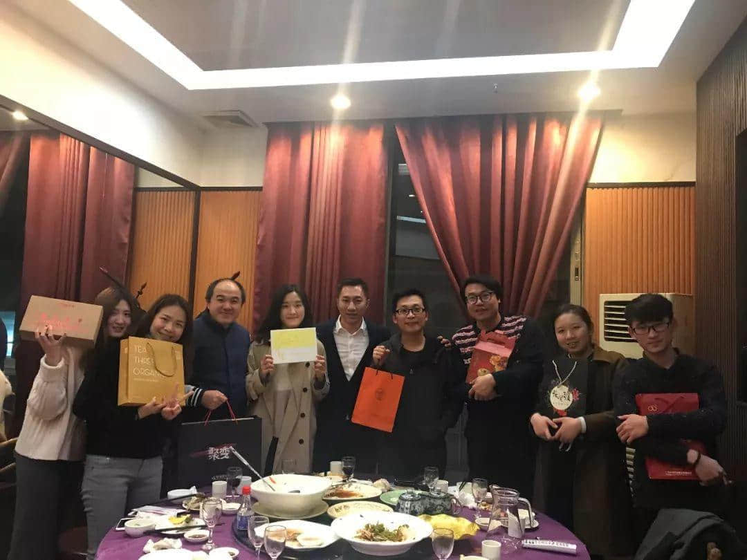 究竟企業(yè)搞年會對于增強團隊的凝聚力是否有幫助呢？
