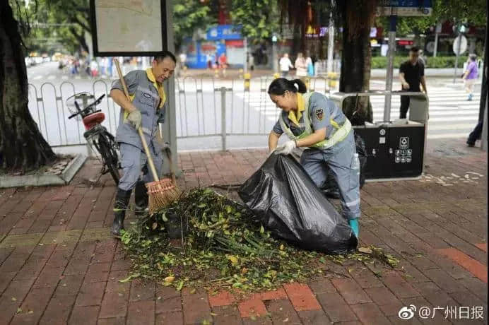 比山竹更可怕的是，知道星期一要準(zhǔn)時上班的那一刻！