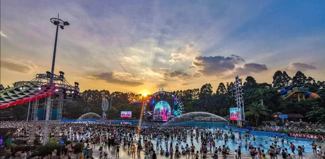 8月來長隆水上樂園high翻一夏！還能Get范丞丞同款快樂哦！