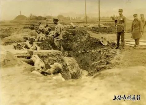 19路軍唱著《彩云追月》奔赴淞滬戰(zhàn)場(chǎng)，這是史實(shí)嗎？