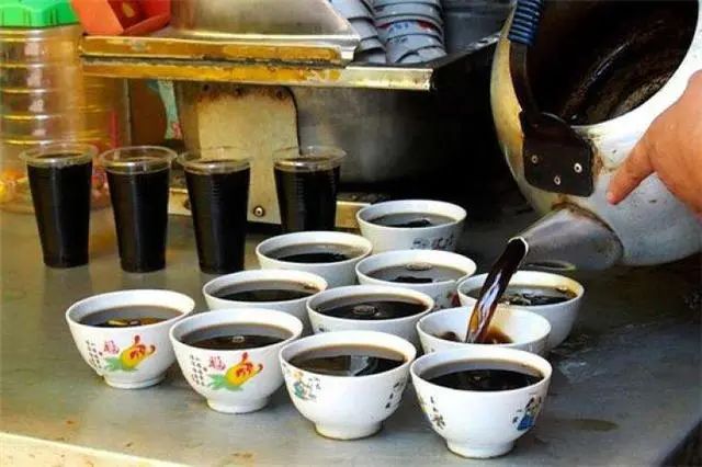 廣東涼茶究竟是飲品還是藥品？